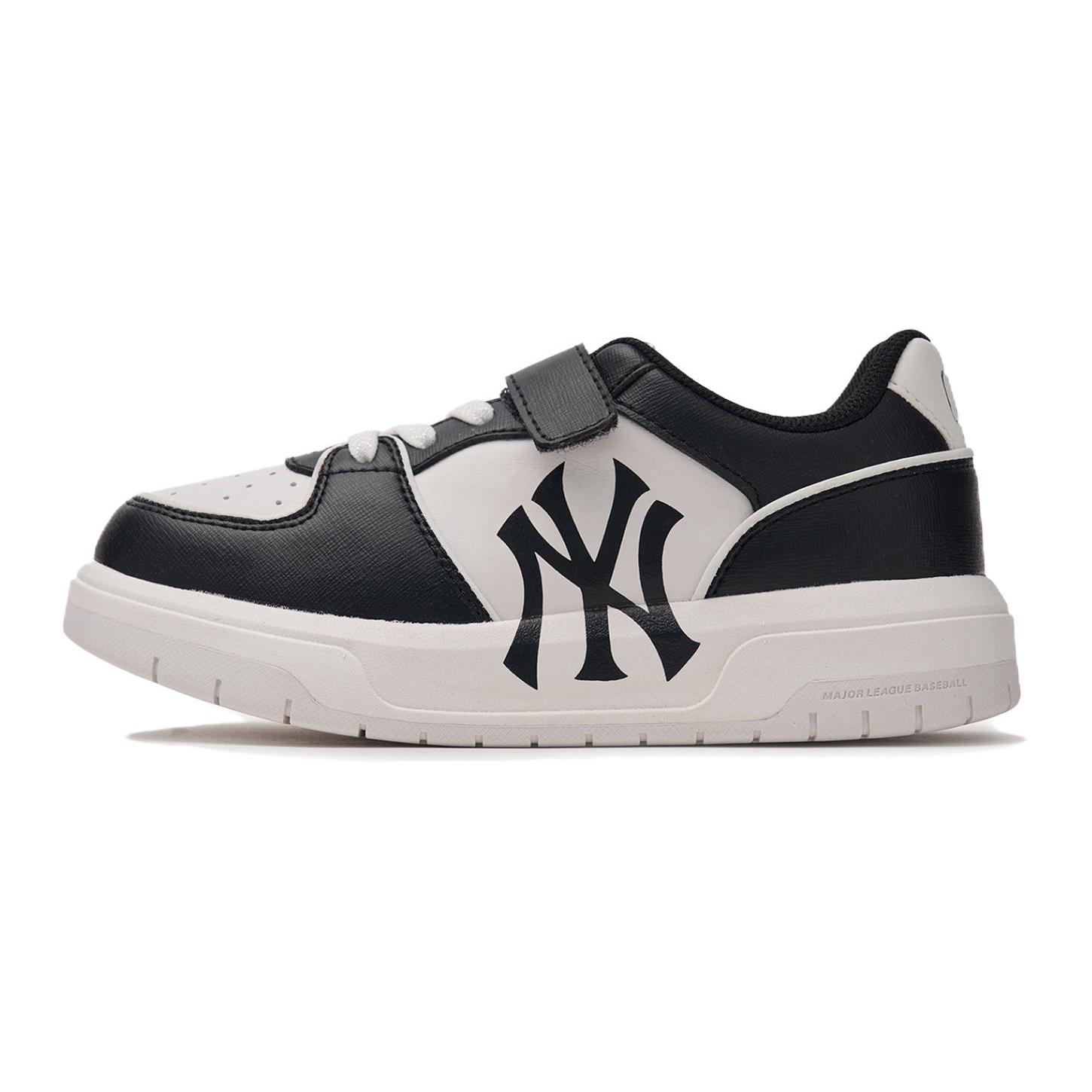 

New MLB Saffiano New York Yankees Abrasion Resistant Low Top Kids Skateboarding Shoes Black White Kids 7ASXLB14N-50BKS 32