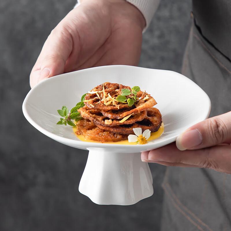 Light Luxury Ceramic High-Footed Fruit Plate