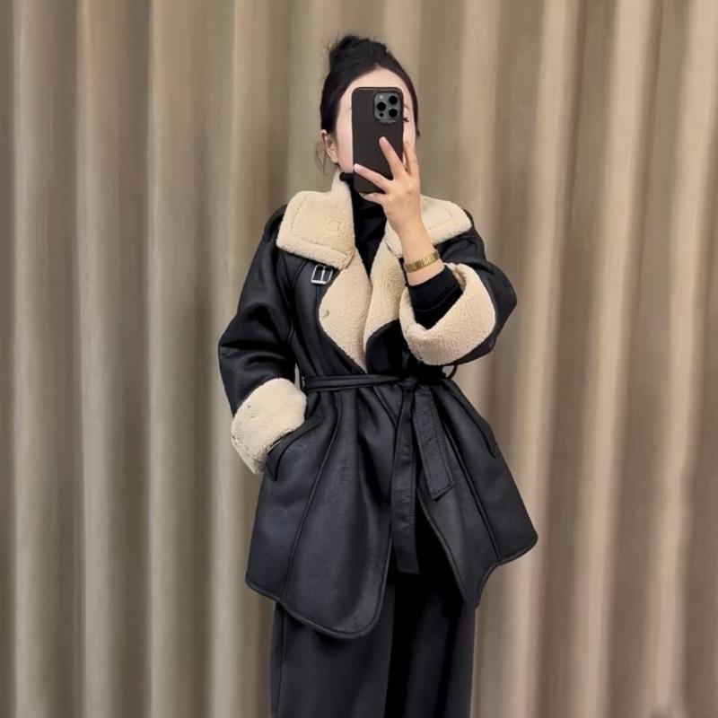 Today's Fashion Casual Lamb Wool Coat Women's Winter High Sense Retro Thickened Warm Coat Tide