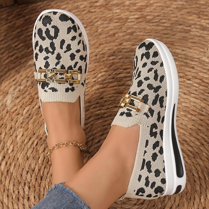Nové kovové řetízkové klínkové podpatky silná podrážka jeden pedál prodyšné leopardí síťované nadměrné velikosti ležérní dámské boty