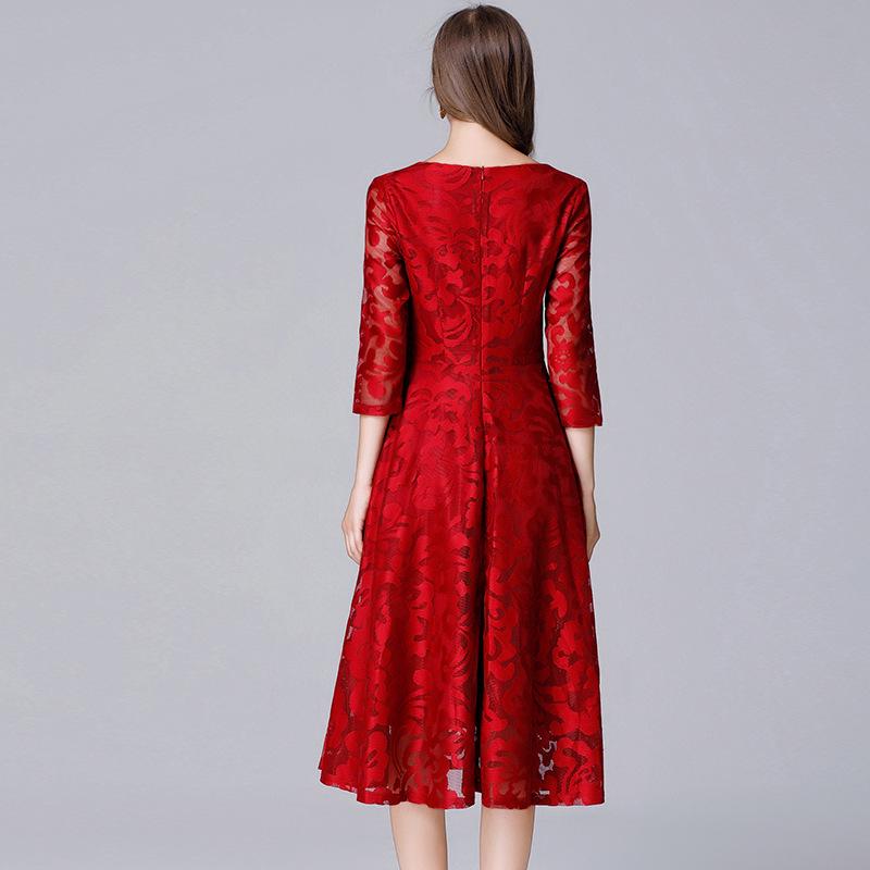 European & American Plus Size Red Lace Swing Dress - Spring/Autumn Fashion 200 Jin