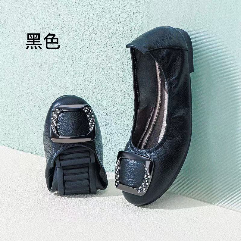 

Spring egg roll shoes leather soft sole medium mother shoes non-slip flat bottom round head single shoes large size women s leather shoes 40 чорний