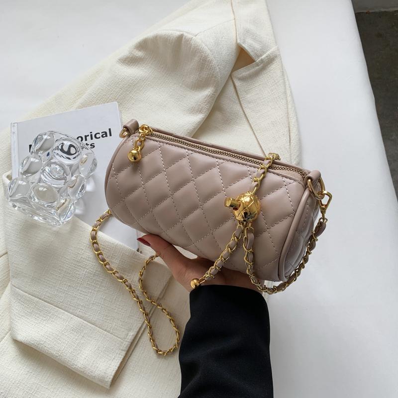 Elegant Red Chain Bag for Women Advanced Single Shoulder Cylinder Bag Crossbody Bucket Bag New Trend