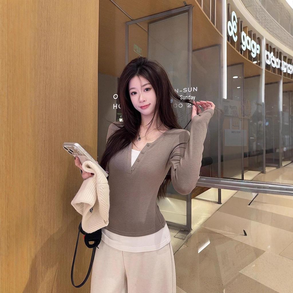Damen Koreanischer Stil Color Block Henley-Kragen Taillenbetont Zweiteilig Langarm T-Shirt für Herbst/Winter Schlankmachendes Basisshirt