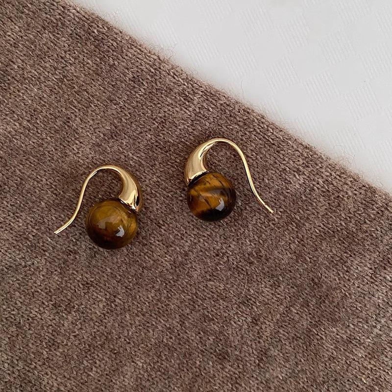 Simple Geometric Frosted Earrings Female Cold Wind Temperament Earring Buckle Niche Hundred with Earrings Affordable Dainty Earrings Daily Wear