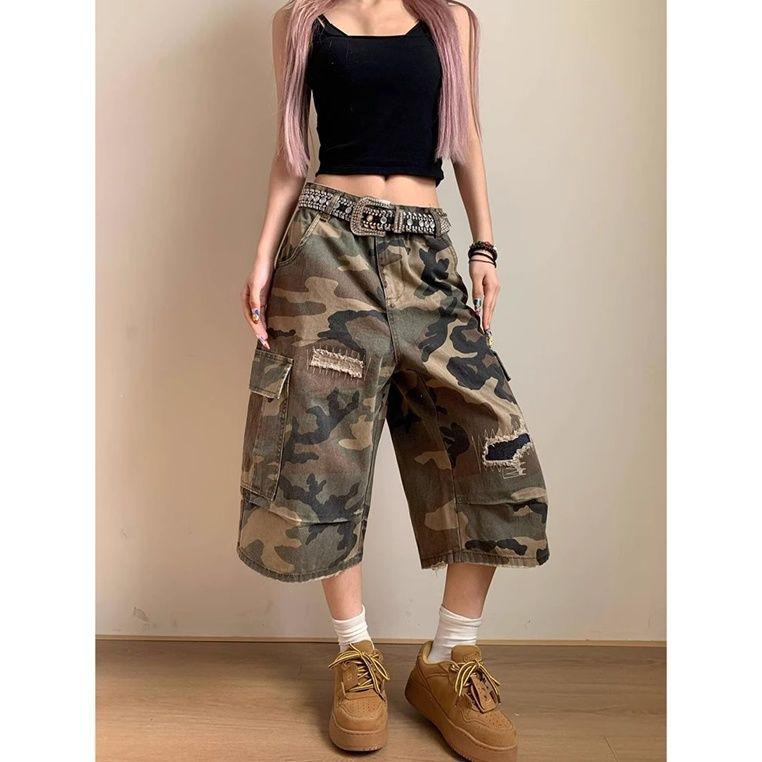 Women s Plus Size Camouflage Ripped Patch Straight-Leg Cropped Jeans - Loose and Trendy Casual Shorts S камуфляжный