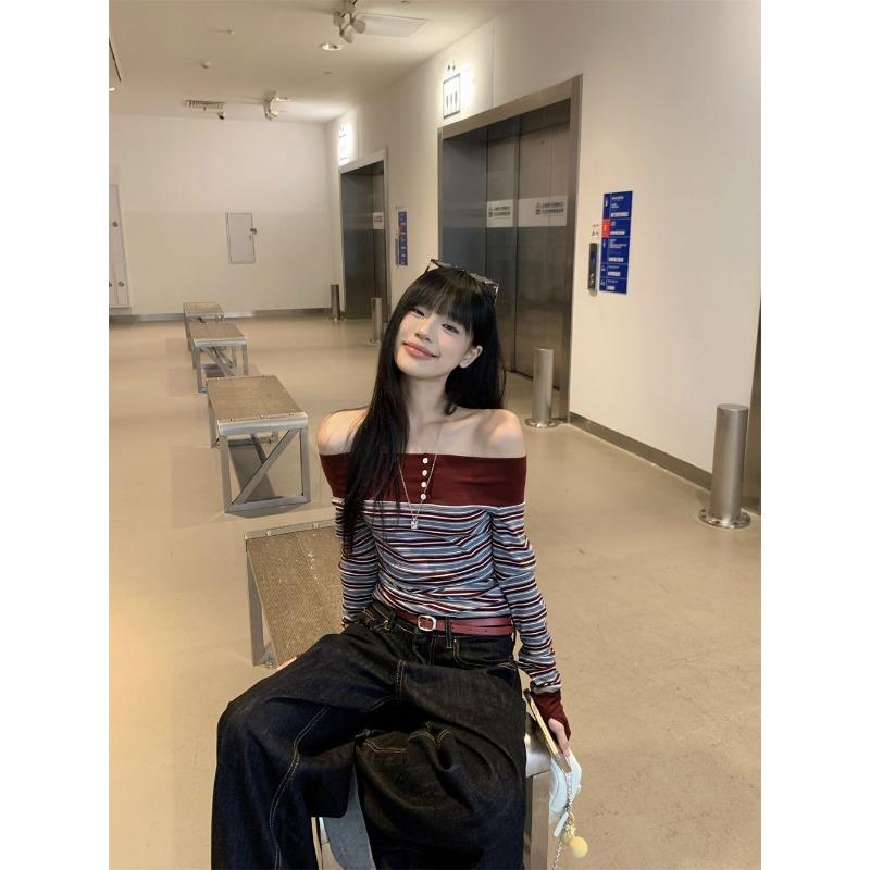 Temperament Contrast Striped Long-sleeved T-shirt for Women Spring New Slim Design One-shoulder Top