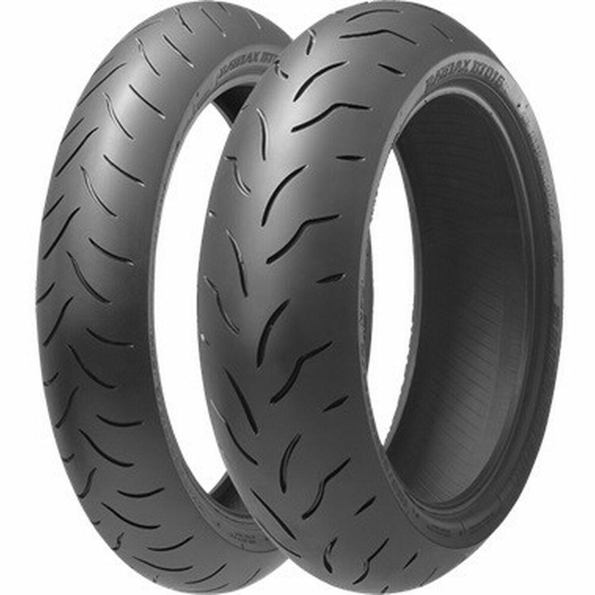 

Мотоциклетные шины Bridgestone BT016F PRO BATTLAX 120/70ZR17 TU прозрачный