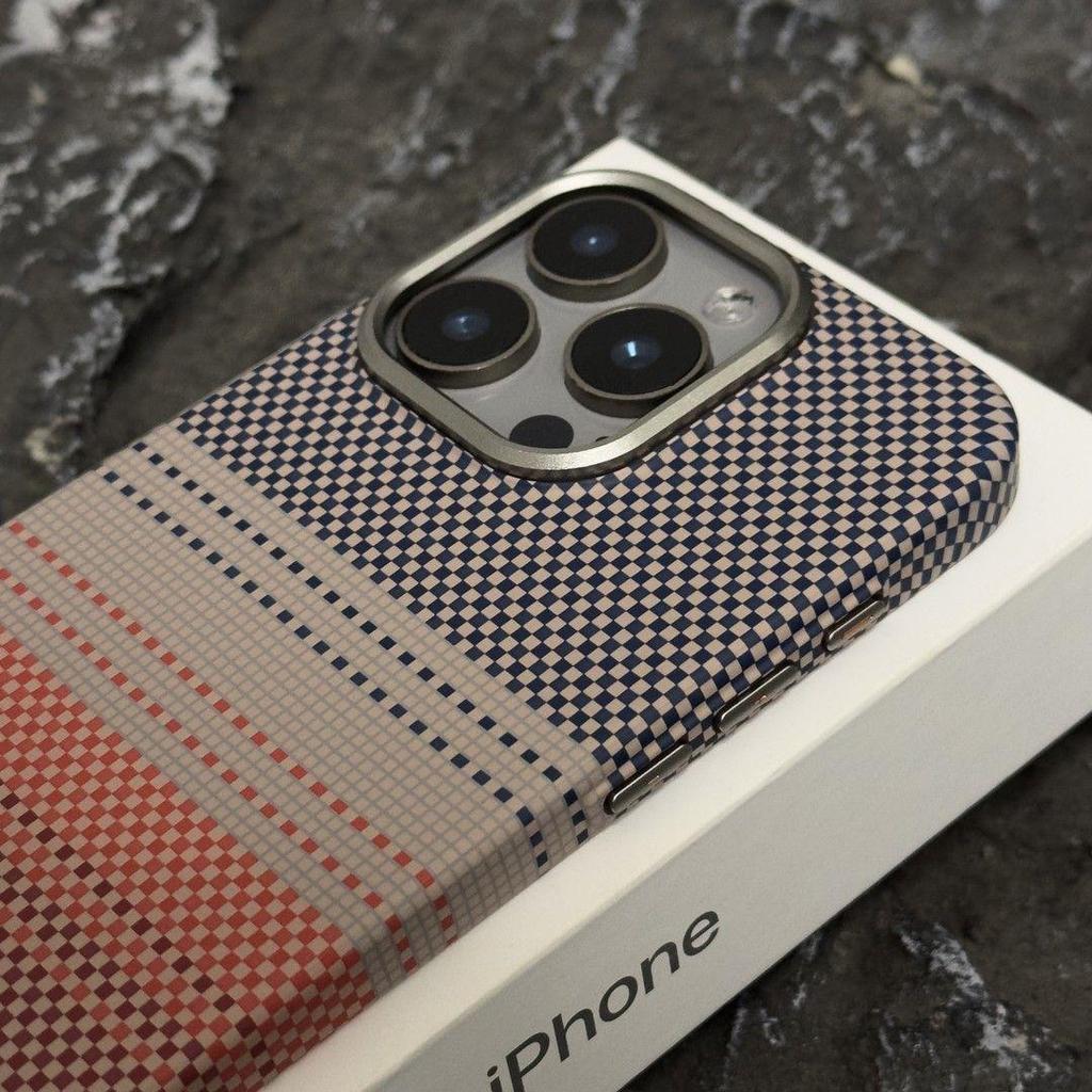 Compatible iPhone 17 Pro Max Sunset Moonrise Kevlar Magnetic Case, Full Coverage Anti-Fall Design.