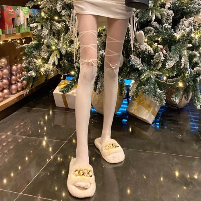 

Milk white pure desire splicing fake calf bow cross strap black and white silk jumpsuit jk leggings children one size fits all білий