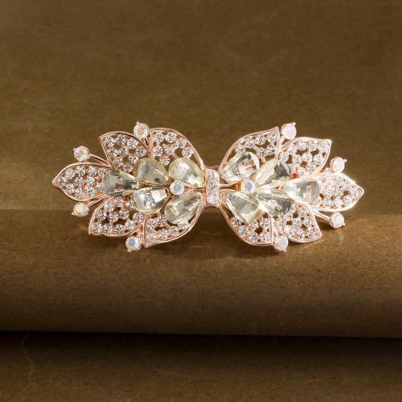 Classic Elegant Four-Leaf Clover Spring Hair Clip for Ladies