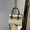 Womens Large Capacity Shoulder Bag With Detail And Inner Phone Pocket For Street Style