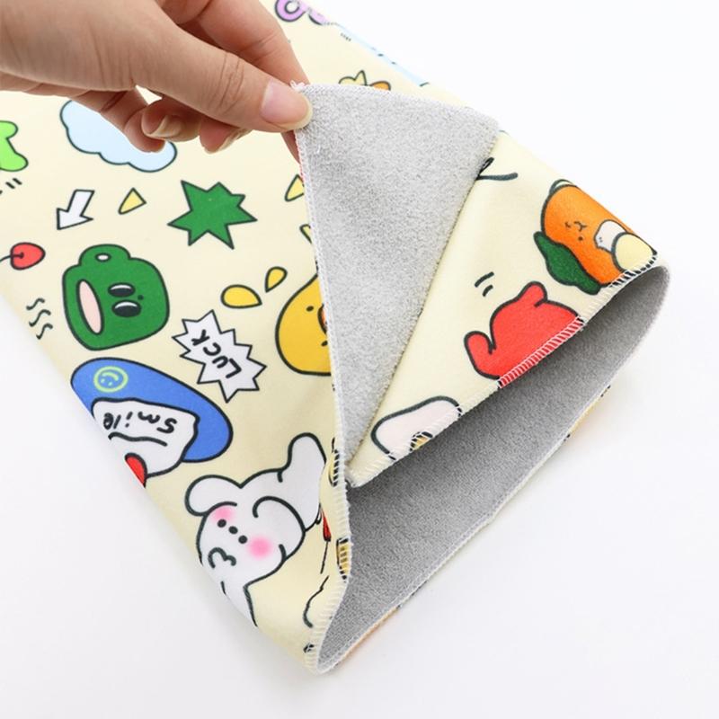 Multiuse Cats Restraint Cloth for Grooming and Vet Visits Gentle Soft Comfortable Cats Wrap Calming Wrap for Stress Reduce