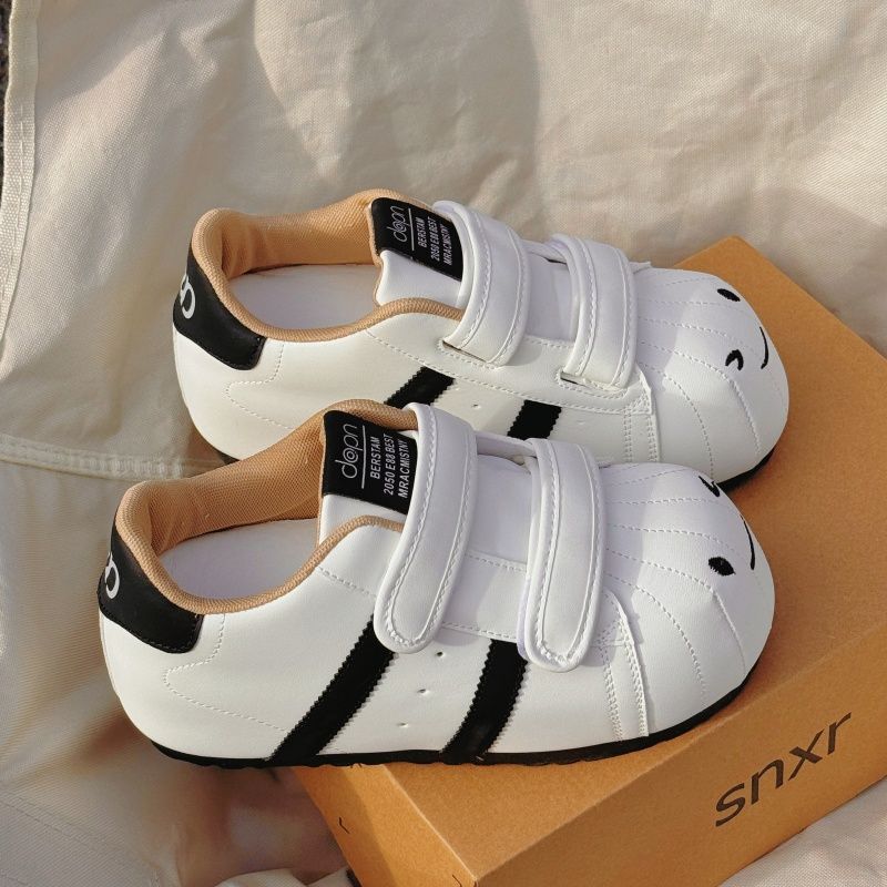 Autumn new student party high-value board shoes dormitory shoes wear-resistant and non-slip sports shoes thick-soled heightening women's shoes