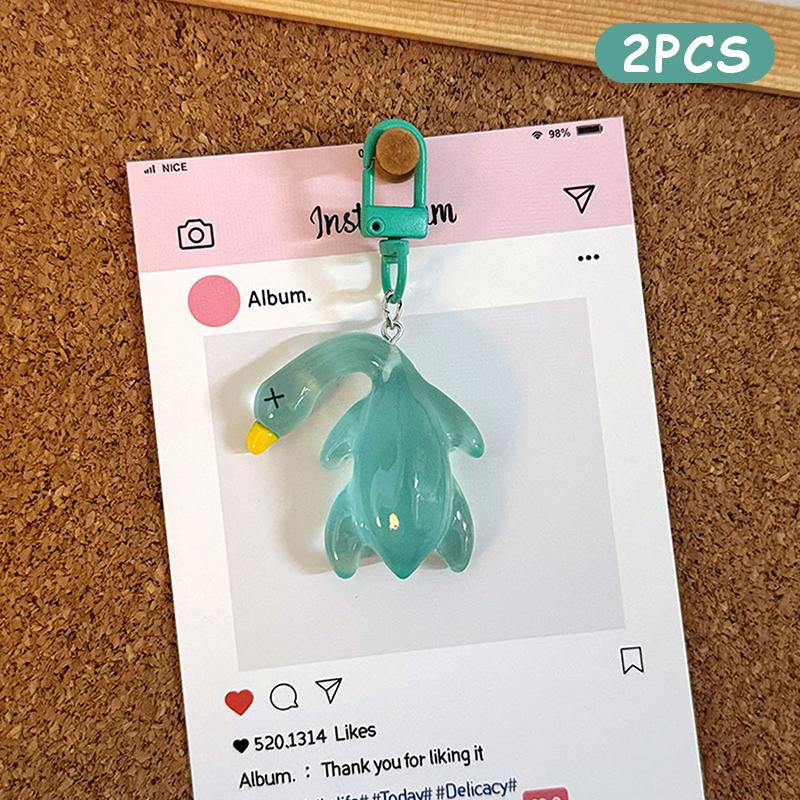 2Pcs Creative Color Change Duck Keychain  Colorful Roast Duck Keychain Novelty Cute Backpack Decoration Accessories Gifts