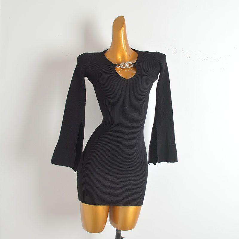 

Pure Desire Style Sexy V-neck Flared Sleeves Knitting Dress Women s Autumn New Arrival Silm Slim Looking All-Matching Youthful-Looking A- line Skirt Black