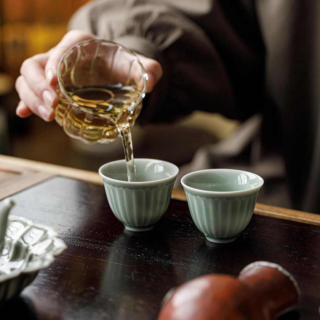 Lotus Petal Celadon Tea Tasting Cup Set - Ceramic Kung Fu Style for Household Use