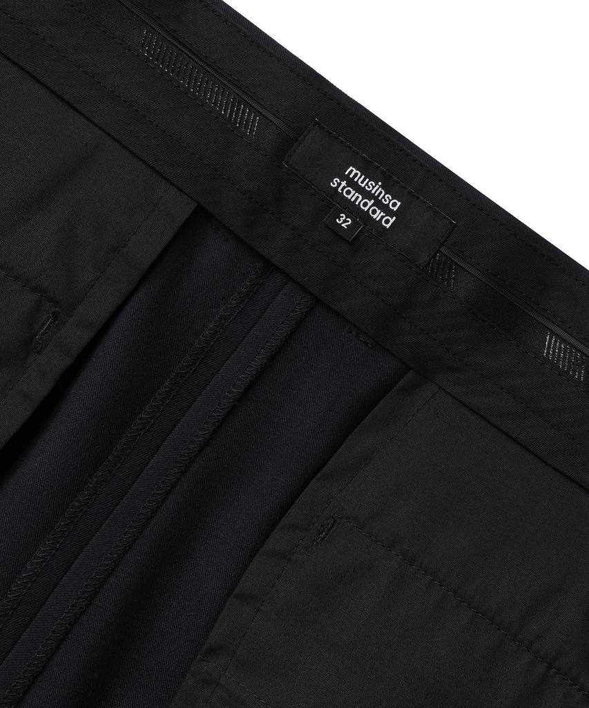 MUSINSA STANDARD Tapered Gurkha Slacks [Black]