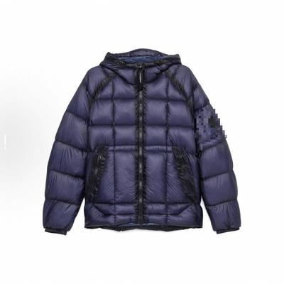 Chaqueta de Algodón Negra de Moda Europea y Americana - Con Capucha, Engrosada para Otoño/Invierno.