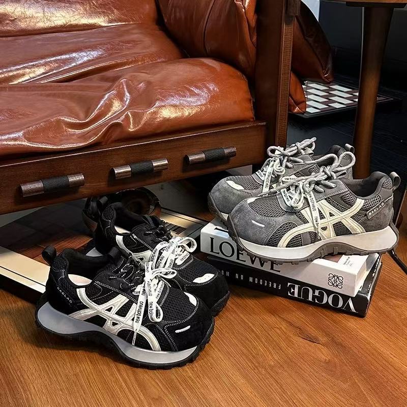 2025 New Matte Soft Leather Color Matching Lace-up Platform Muffin Small Waist Sports Shoes Dad Shoes Casual Shoes Women's Shoes