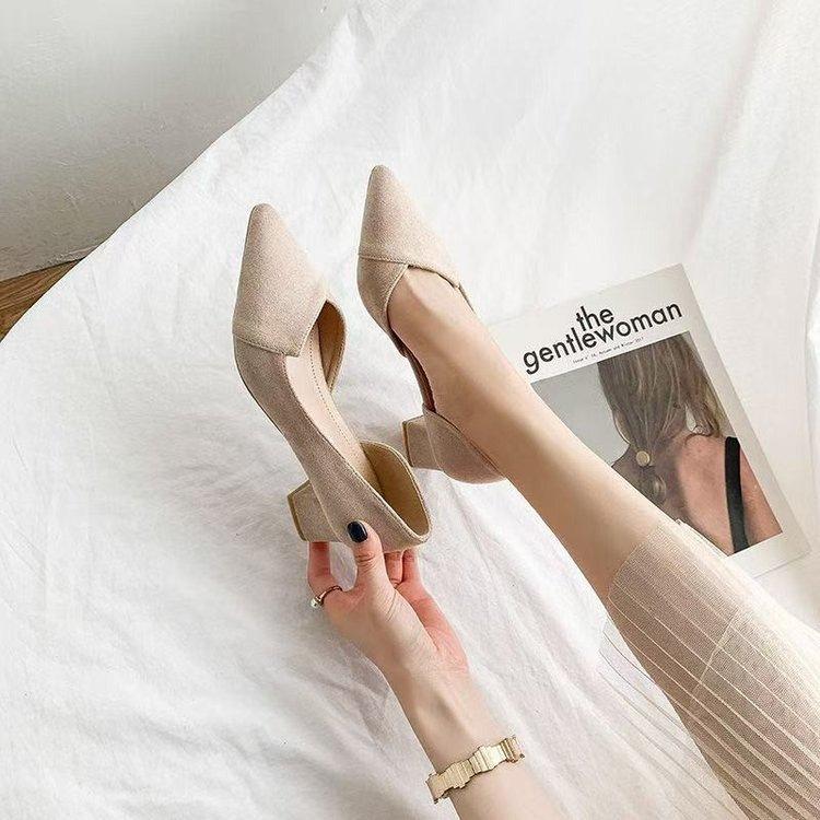New thick heel pointed shoes side empty high heels medium heel black soft leather professional single shoes