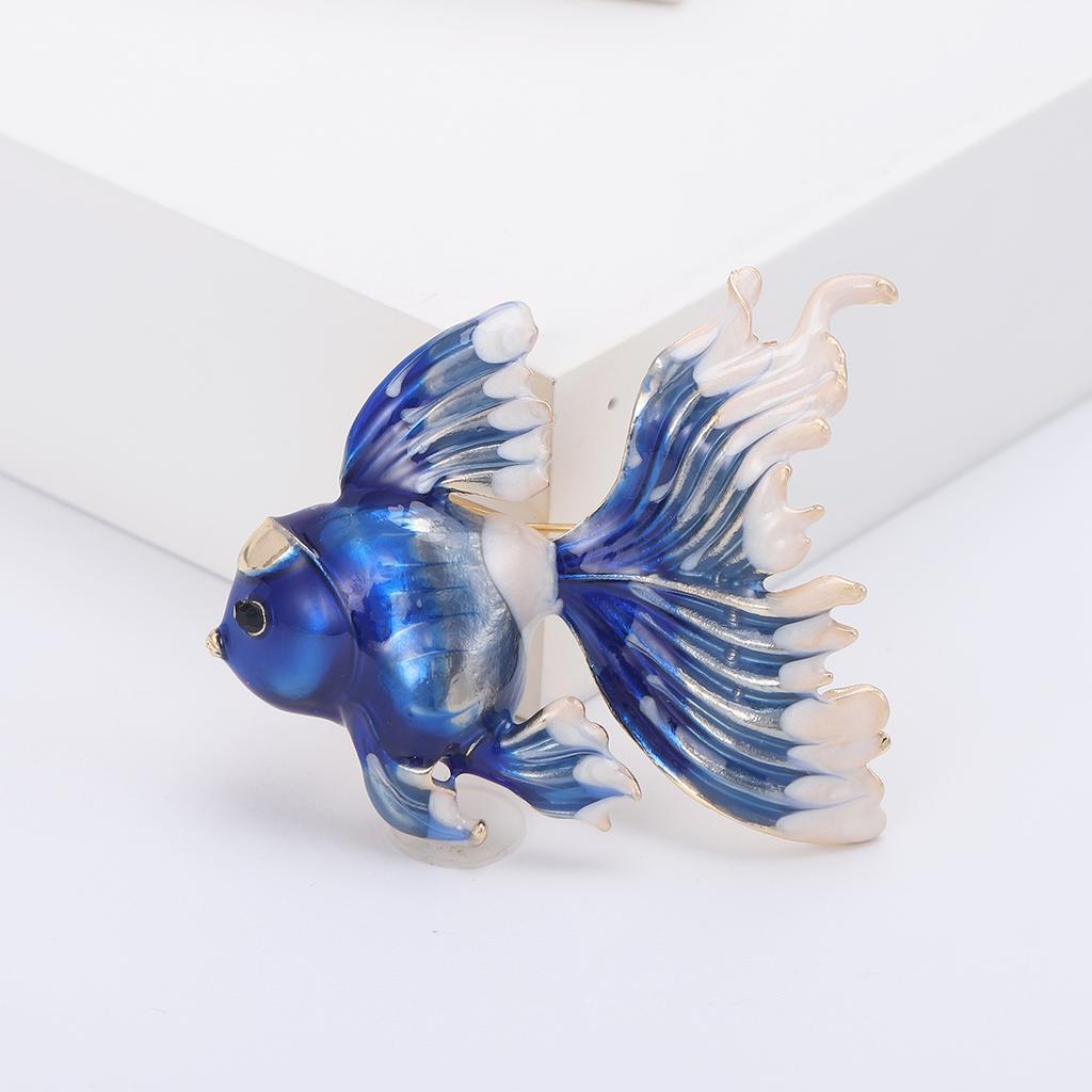Rhinestone Goldfish Brooches for Women Enamel Sea Animal Pins Event Party Funny Luxury Backpack Decoration Clothes Accessories