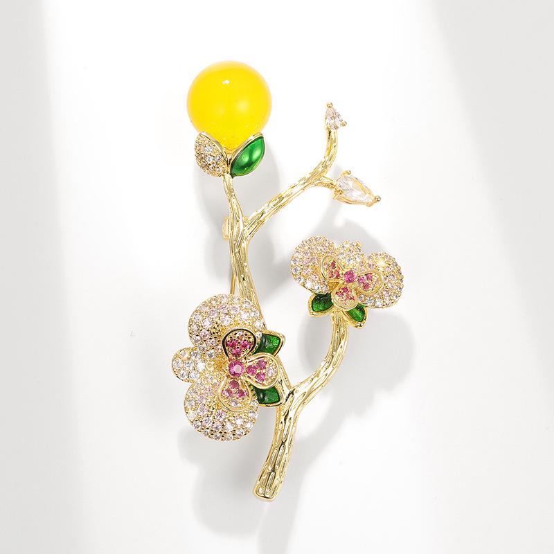 Элегантная брошь в ретро-стиле с цветком сливы в корейском стиле, с цирконом и пресноводным жемчугом