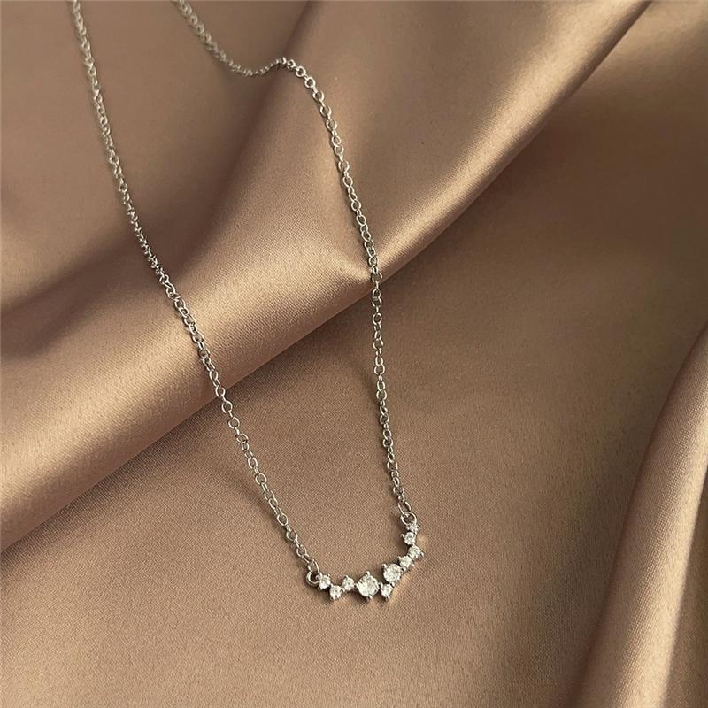 French Style Elegant Natural Pearl Heart Shape Women's All-Match Niche Light Luxury Snake Chain Sweater Chain Real Gold Plating