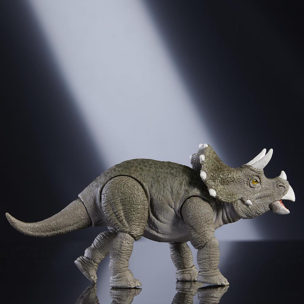 Mattel Jurassic World Hammond Collection Triceratops Moving Dinosaur Approximately Ages JDJ07 Figure, Large, Toy, 16.5cm Long, 8+, Gray,