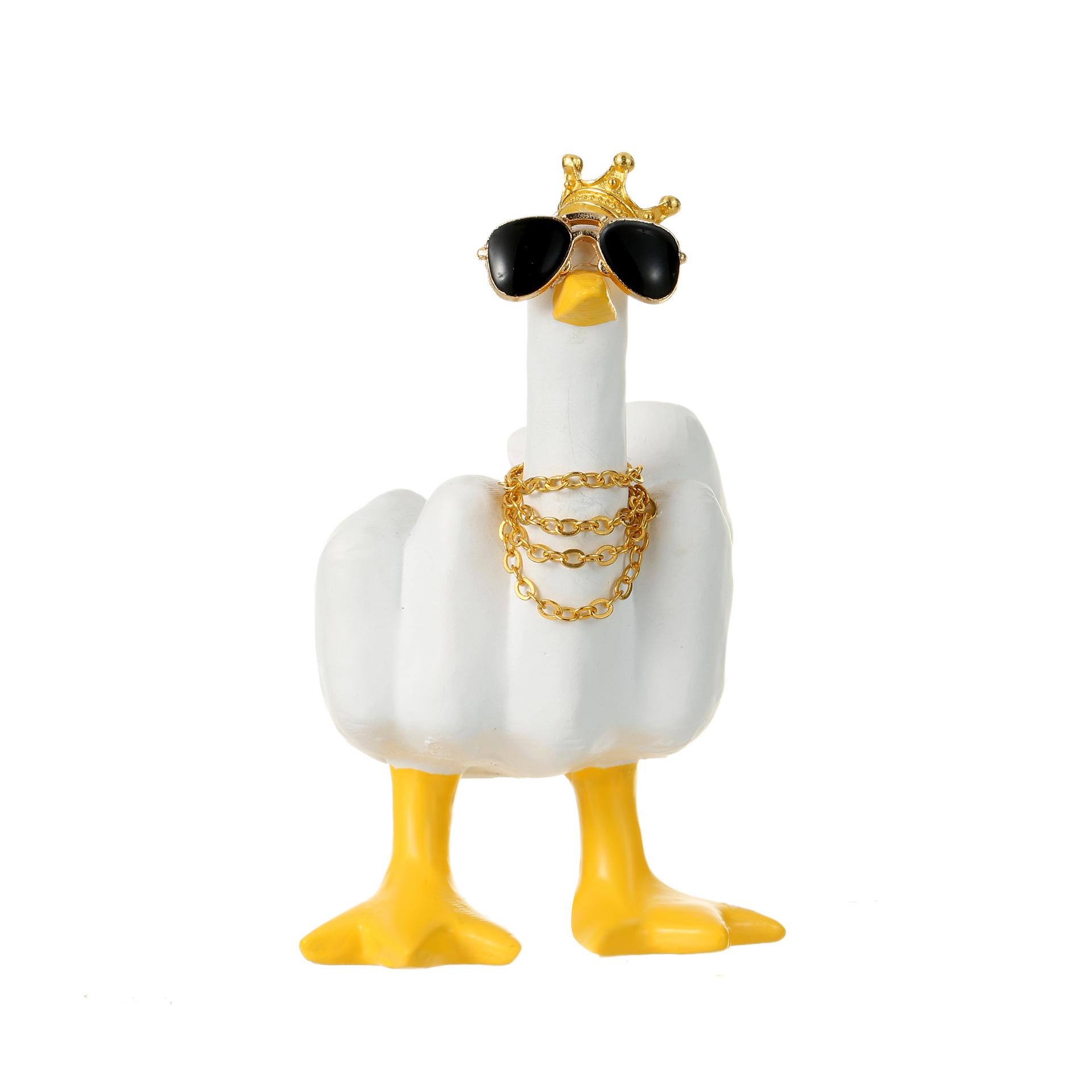 

Funny Little Duck Resin Statue Home Decoration Cute Middle Finger Duck Figurine Sculpture With Glasses Crafts Gift Desktop Decor 7.5cmX5.5cmX4cm