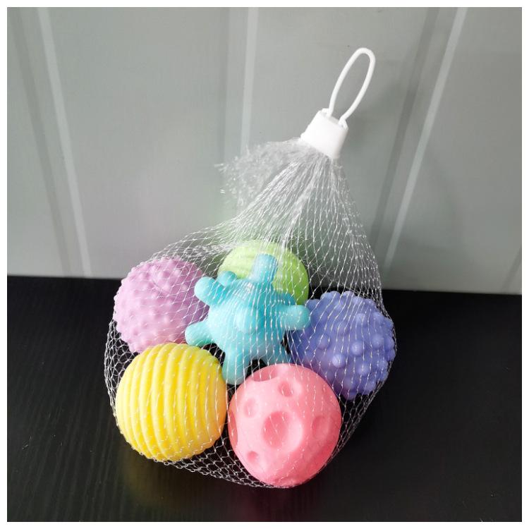 

Baby Bath Toy Textured Multi Massage Ball Soft Hands Touch Balls Set Infant Tactile Senses Development Toys BabiesTraining Game