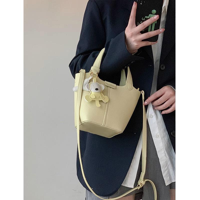 Niche design handbag bag women's summer 2025 new trendy bucket bag versatile shoulder bag crossbody bag