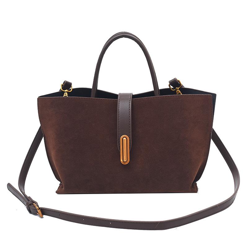 Ladies' Fashionable Vegetable Basket Tote Bag, Large Capacity Commuting Bag, Ladies' High-end Sense, Niche Hand-held Crossbody Bag
