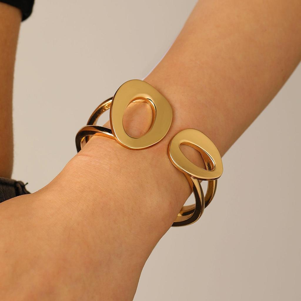 Geometrischer Goldener Breiter Armreif Minimalistisch Punk für Frauen
