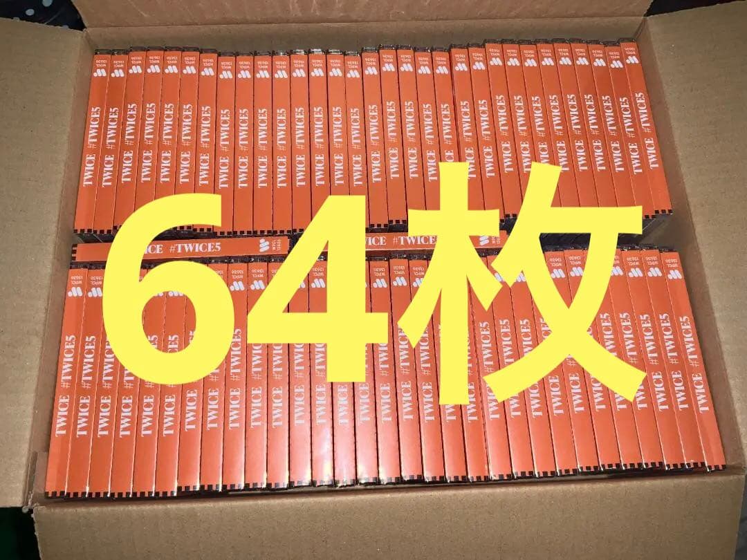 

[USED] 64 Regular Edition CDs TWICE5 Sana Mina Momo Nayeon Jihyo