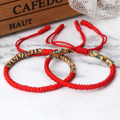 This Tibetan Buddhist Bracelet, Symbolizing Good Fortune, Is Woven From Black And Red Cords And Is Suitable For Both Men And Women.