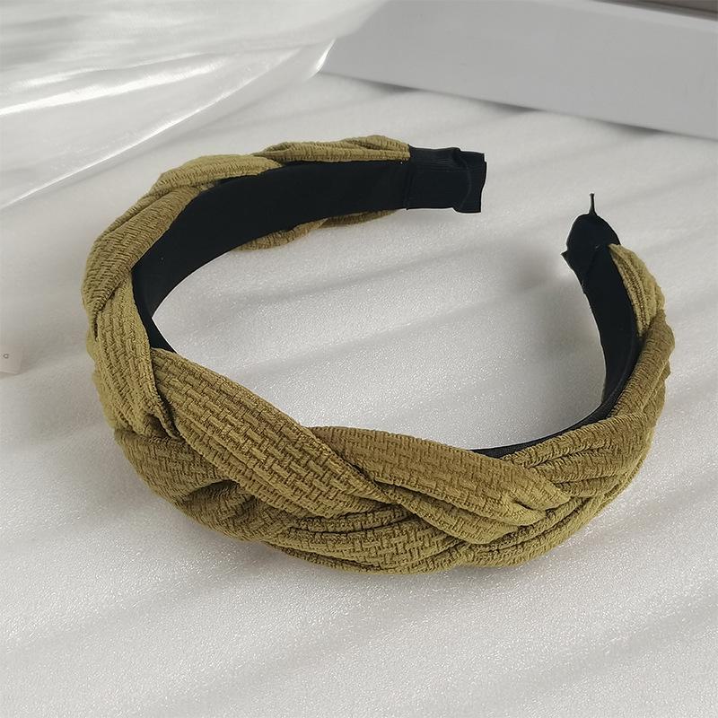 Women's Autumn & Winter Fashion Headband: Braided Fabric Hair Accessory