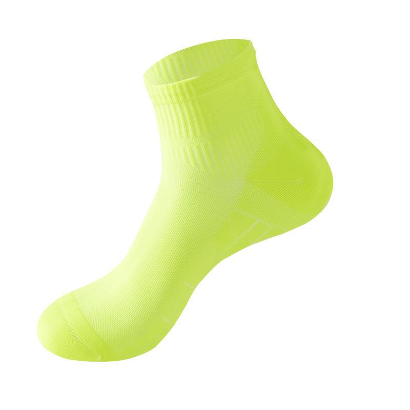 Unisex Breathable Mesh Mid-Calf Sports Socks, Non-Slip Towel Bottom for Autumn/Winter Running and Basketball