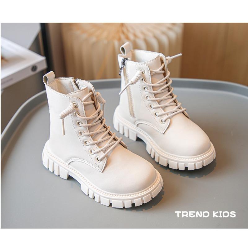 Botas de cuero para niñas, nuevas botas cortas de suela blanda para niños, estilo británico, de moda retro para otoño e invierno