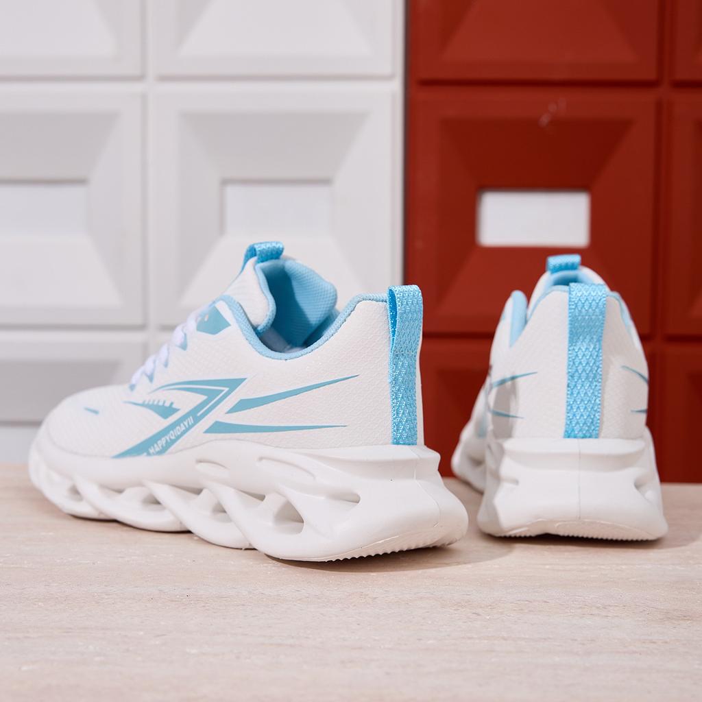 Frühlings- und Sommersaison Fliegendes Stricken neue Sportschuhe atmungsaktive Schuhe Sportschuhe Freizeitschuhe