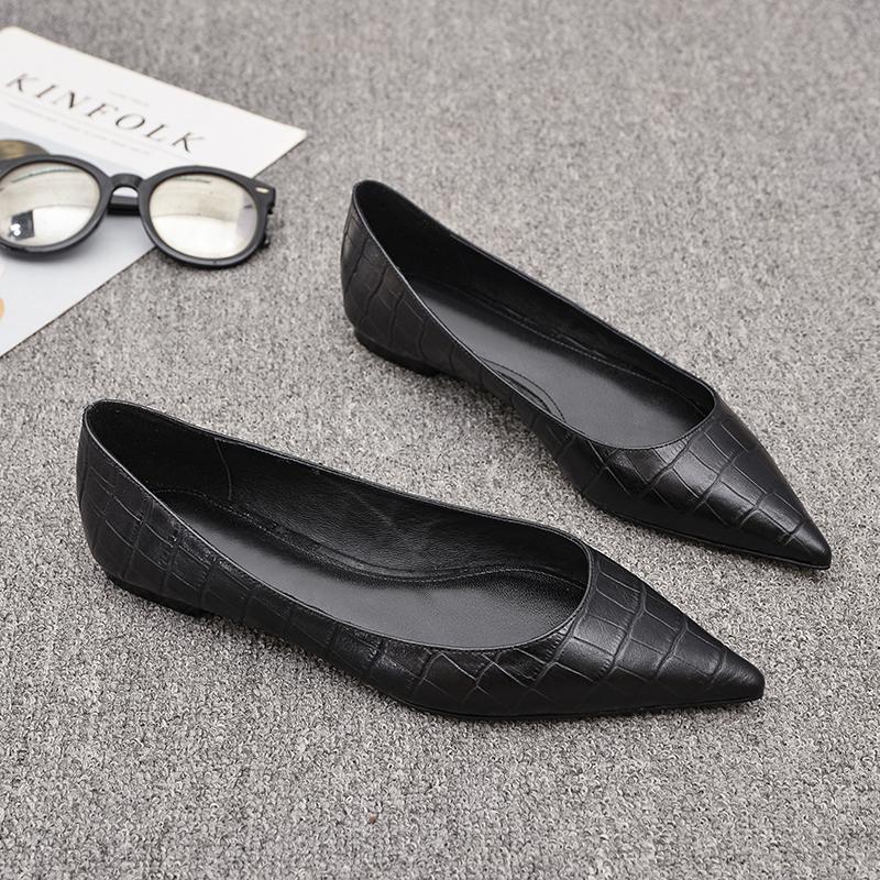 Fashion Women Flats Black Shoes for Lady Big Size 43 44 Pointed Head Pu Leather Stone Pattern Spring Autumn 2025