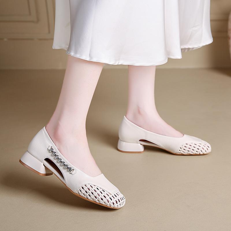 

Beibei women s summer new bag head hollow breathable middle heel thick heel fashionable versatile woven light mouth single shoes 34 бежевый