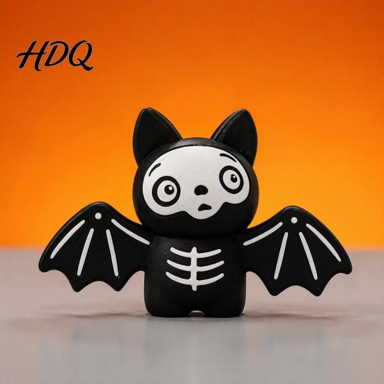 Natural Latex Puppy Teething Toys Skeleton Dog Toy Halloween Squeaky Chew Mummy Safe Odorless Pet for Chewing Bat Shapes Interactive Toy Aggressive