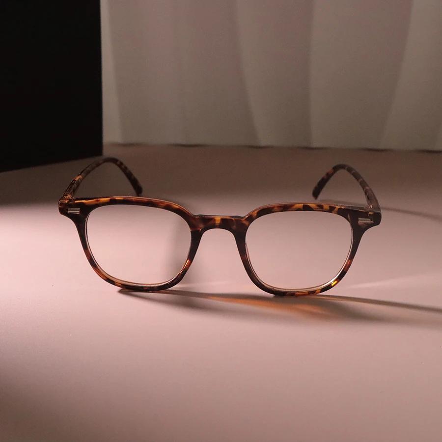 Stylish Retro Casual Transparent Lens Square Glasses Men Women Elegant Eyeglasses Frame Male Clear Lens