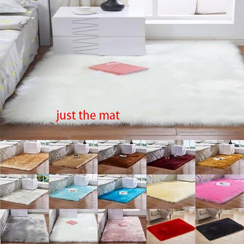 Premium Quality Wool Rug For Bedroom Easy To Clean And Machine Washable