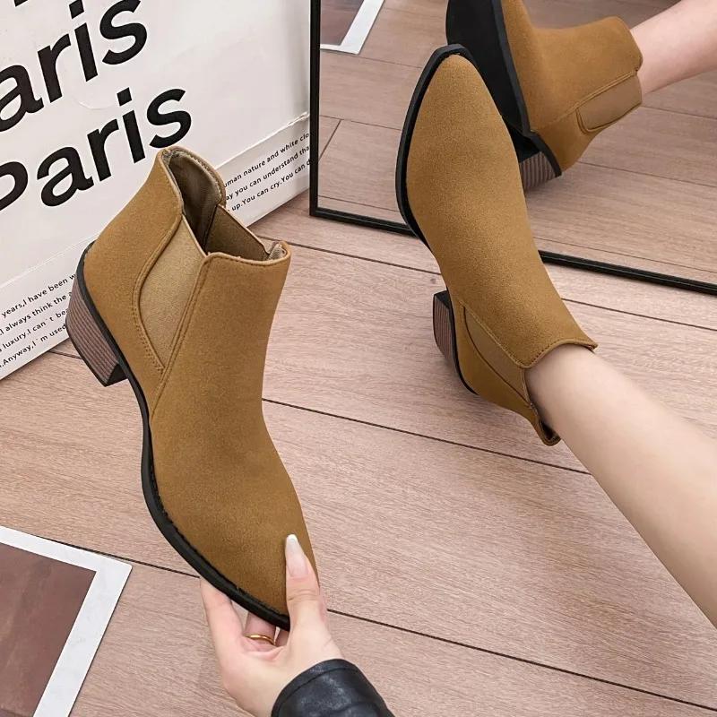 Nouvelle Mode Couleur Unie Polyvalente Chaussures pour Femmes Talon Bas Confortable Bout Pointu Sans Lacets Manchette Bottes pour Femmes Zapatos