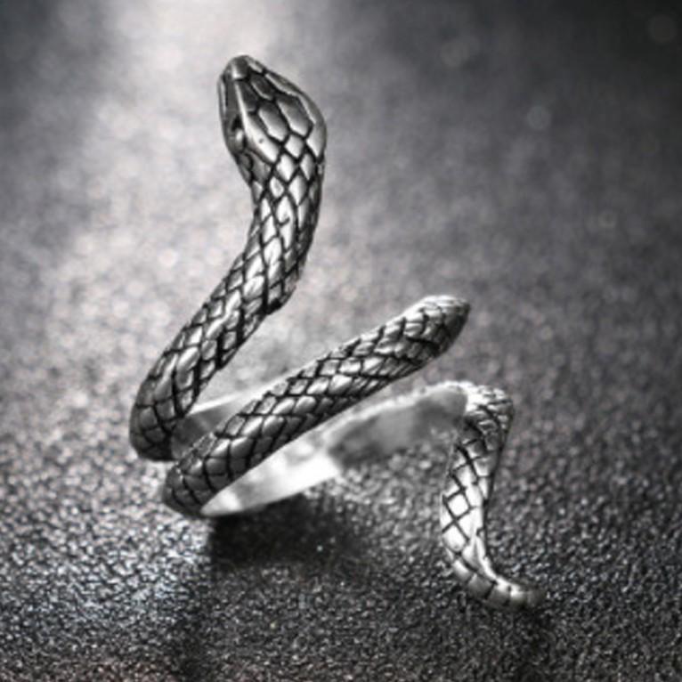 Hot-Selling Retro Cobra Snake Ring for Women and Men