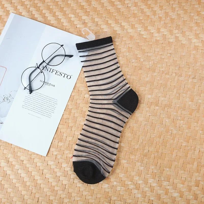 Sexy Lace Women Socks Summer Ultra-thin Transparent Mesh Fishnet Short Socks Harajuku Casual Breathable Black White Crew Socks