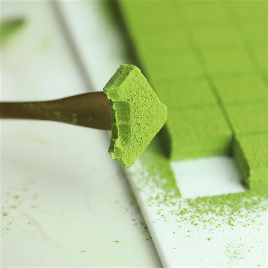 Easily Release Ice Mold 100 Grids Small Square Ice Tray Flexible Silicone Ice Maker for Cocktails Coffee Enduring