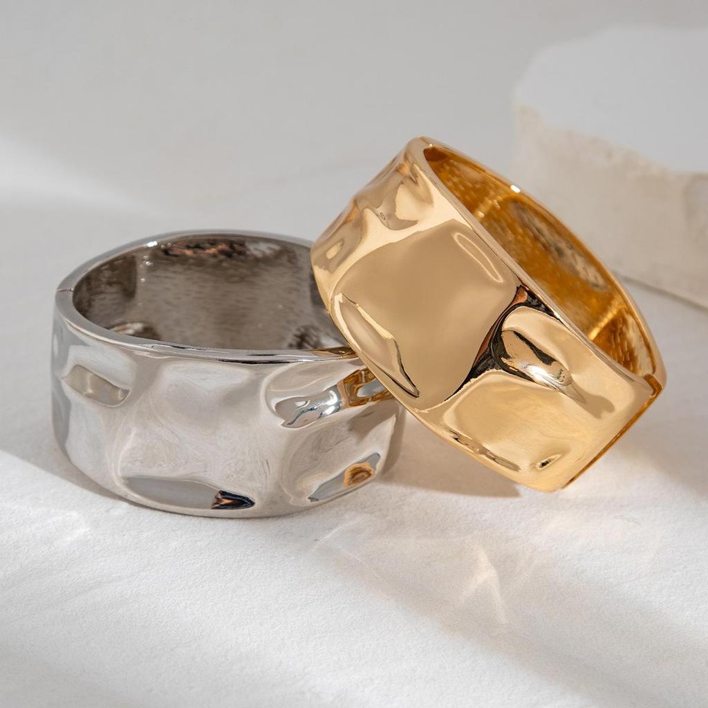 2024 New Fashion Round Wide Grain Bangle Irregular Alloy Open Bracelet Women Gold Silver Creative Handmade Bracelets